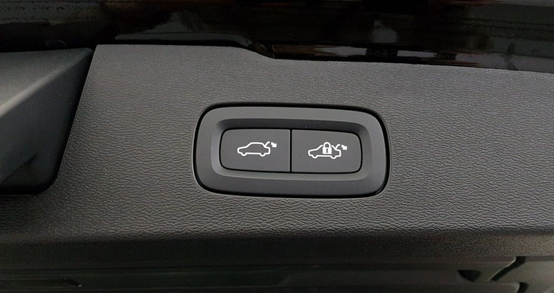 Volvo V60 cena 139900 przebieg: 42000, rok produkcji 2021 z Kolbuszowa małe 466